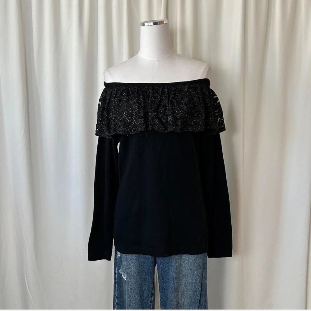 Vintage 1980s Outlander Off-the-shoulder  Wool Sweater with lace Black M - Picture 3 of 8